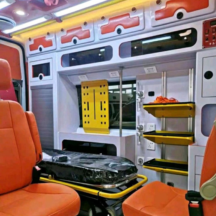 屯留长途救护车护送病人租赁价格
